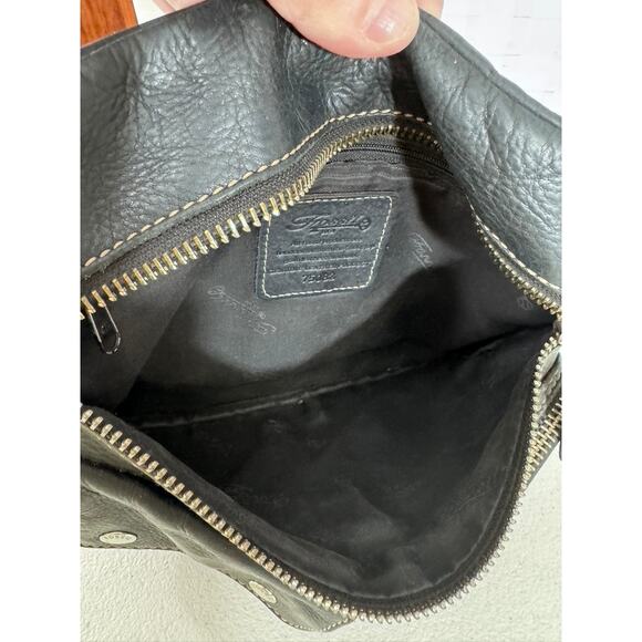 "FOSSIL" Black Leather Crossbody Zippers Adjustable Strap Goth Y2K Academia - Picture 4 of 6